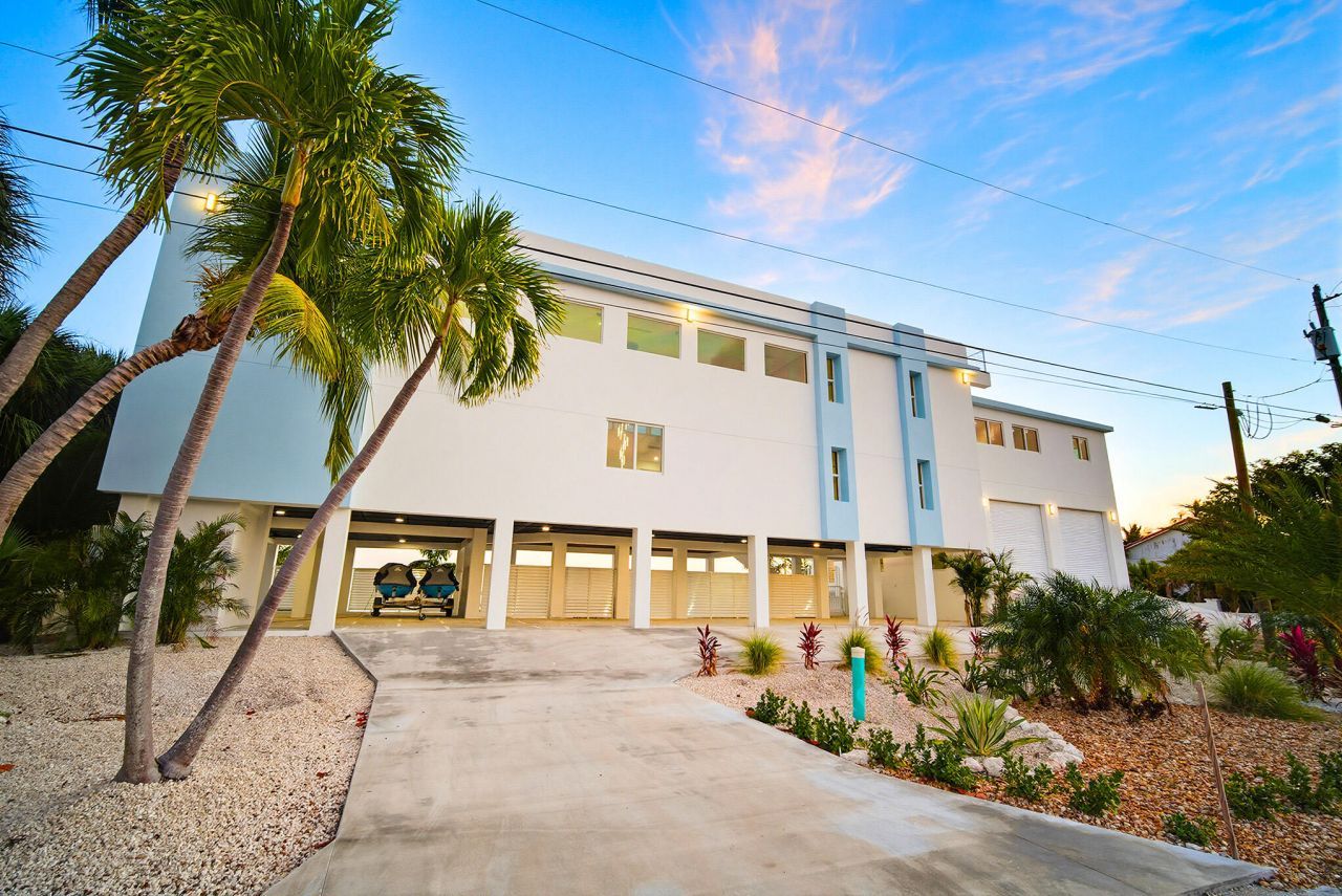 1041 E Buttonwood Drive, Sugarloaf, FL 33042 Photo