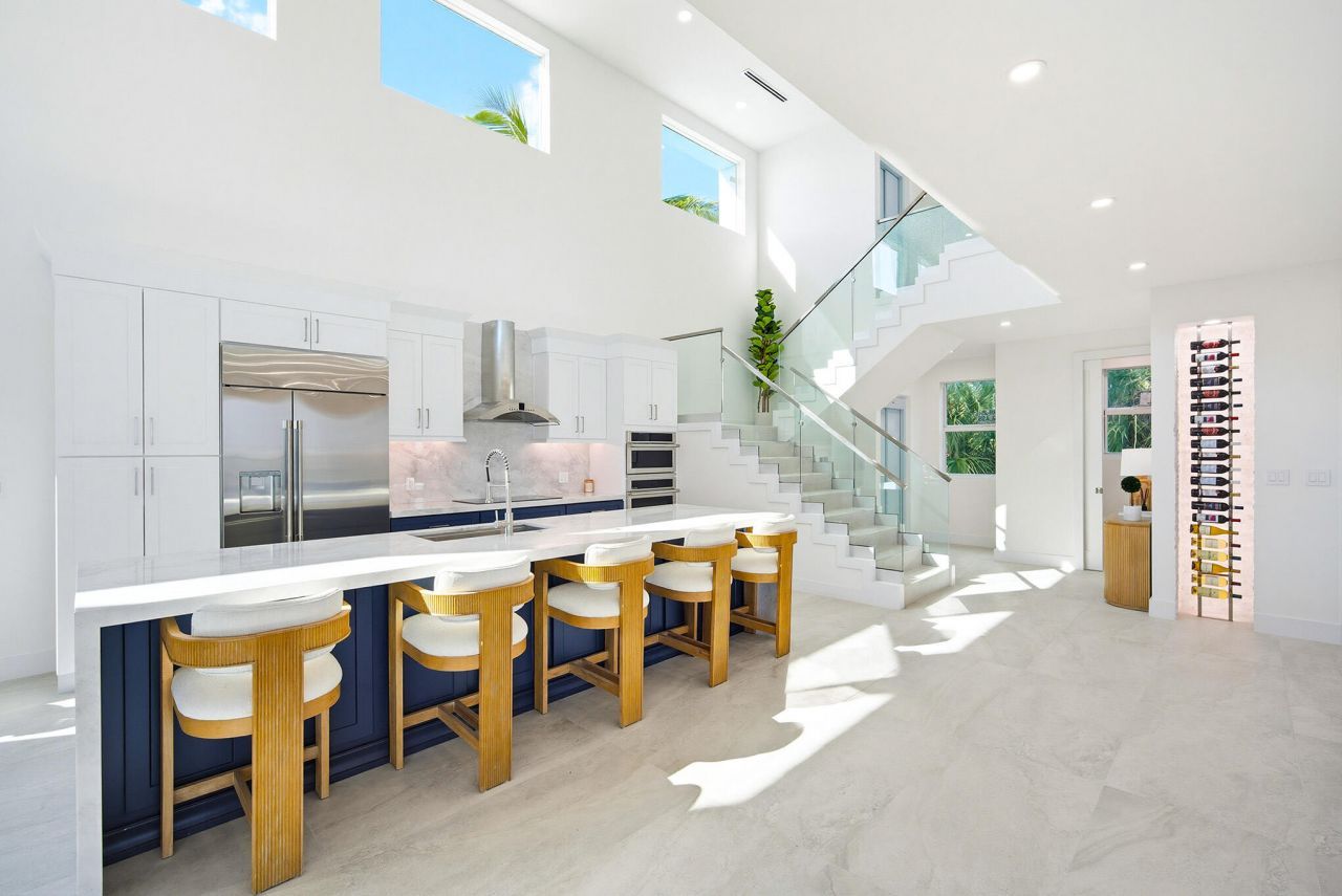 1041 E Buttonwood Drive, Sugarloaf, FL 33042 Photo