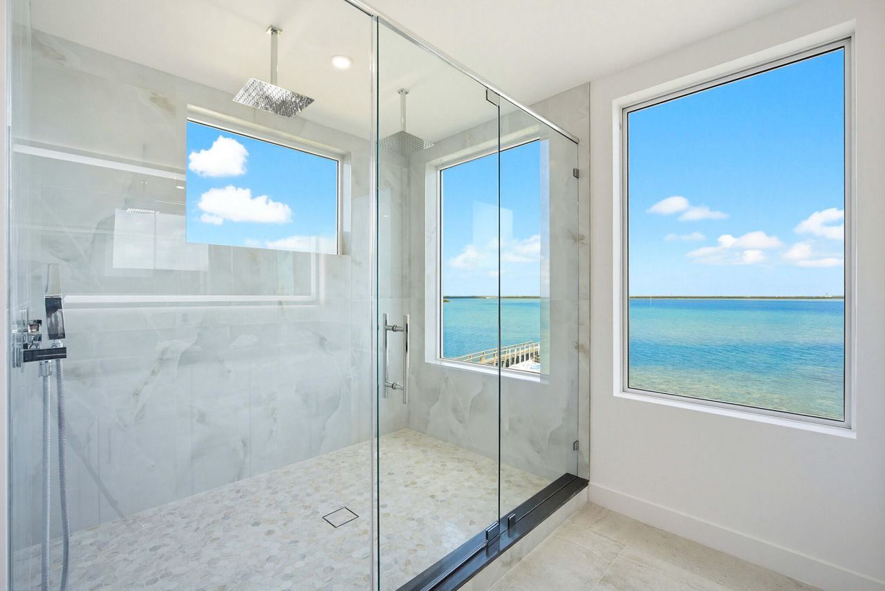 1041 E Buttonwood Drive, Sugarloaf, FL 33042 Photo