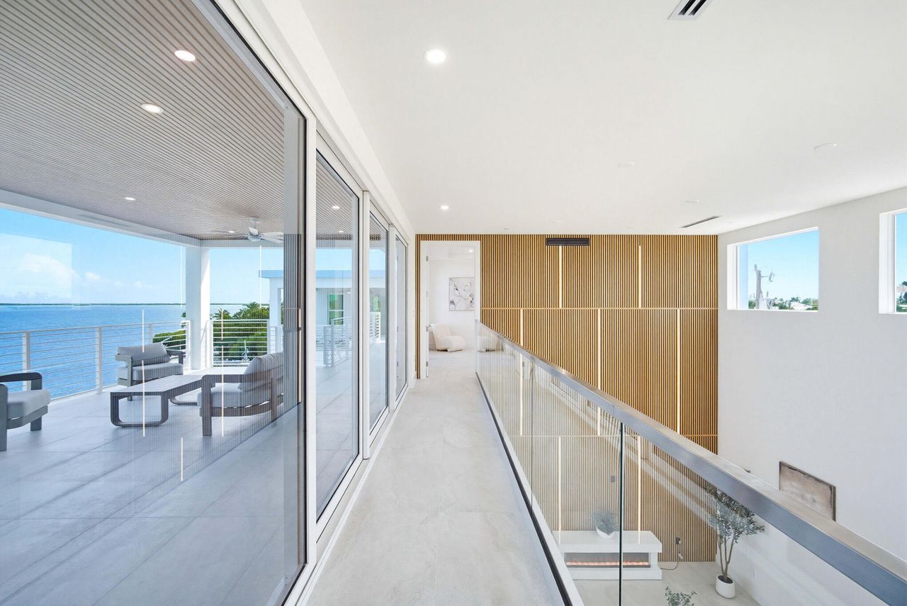 1041 E Buttonwood Drive, Sugarloaf, FL 33042 Photo