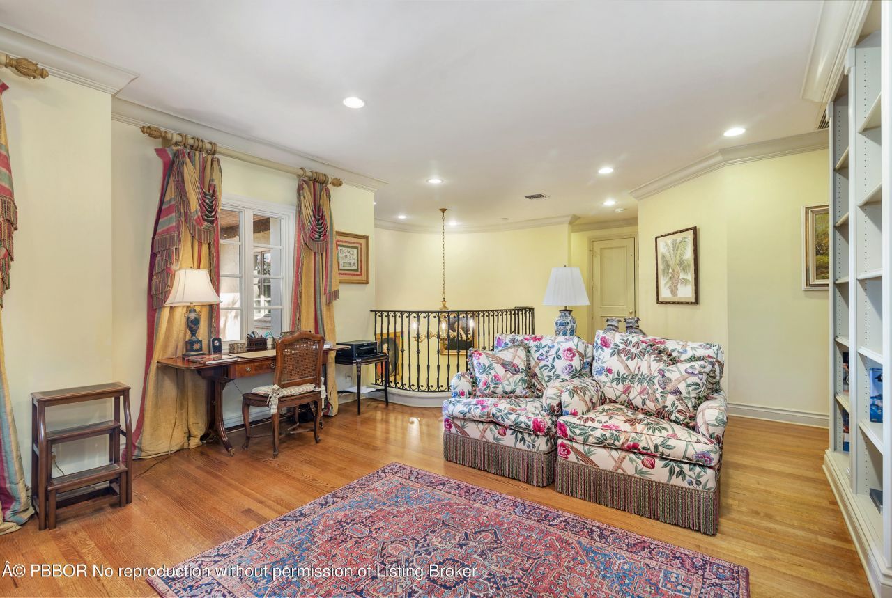 446 Brazilian Avenue, Unit 446, Palm Beach, FL 33480 Photo