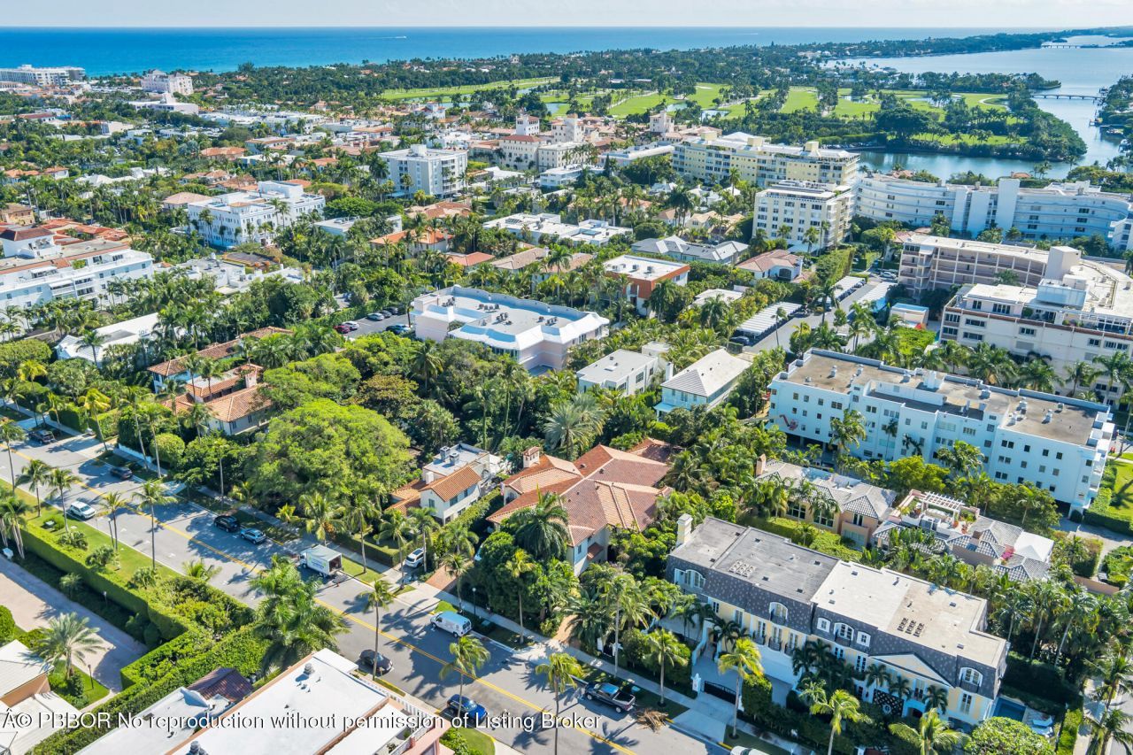 446 Brazilian Avenue, Unit 446, Palm Beach, FL 33480 Photo