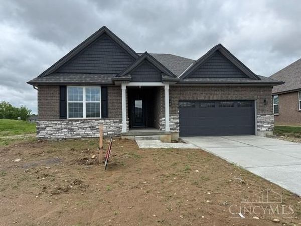 3985 Lukas Lane, Unit VC108, Ross Twp, OH 45013