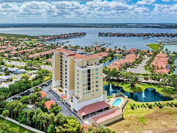 501 HABEN BOULEVARD, Unit 606, PALMETTO, FL 34221