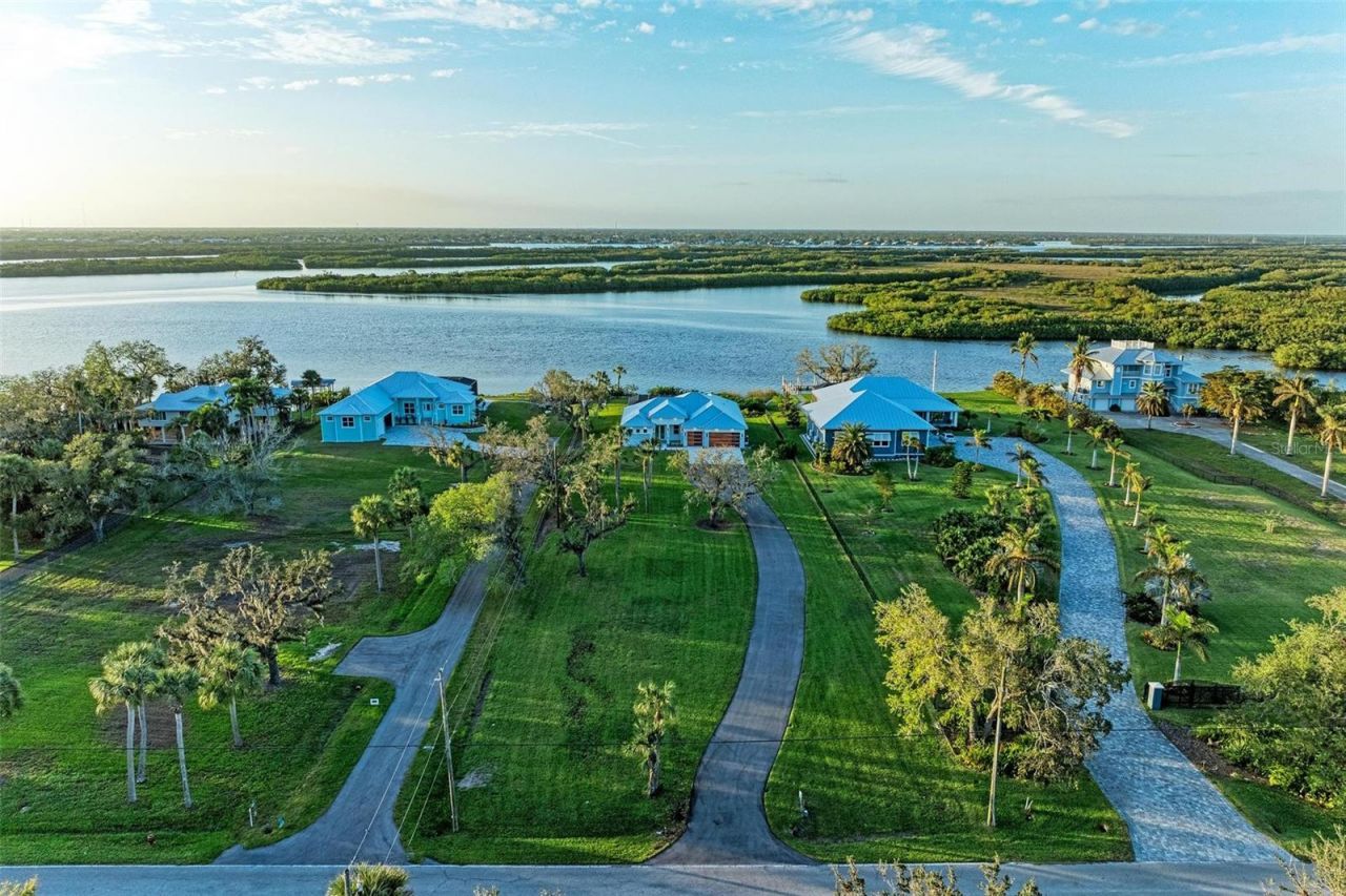 6100 Riverside Drive, Punta Gorda, FL 33982 Photo