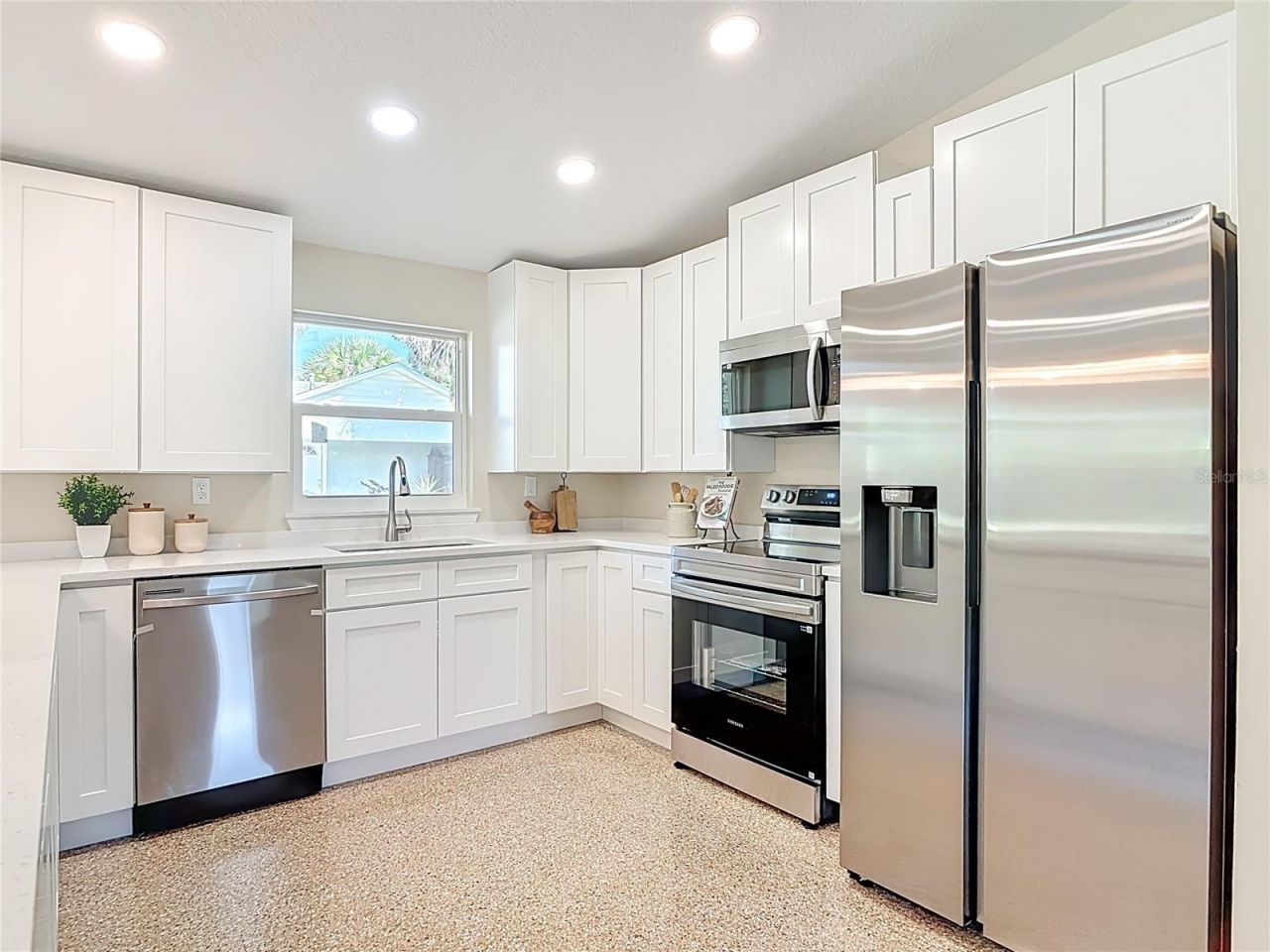 1515 Live Oak Street, New Smyrna Beach, FL 32168 Photo