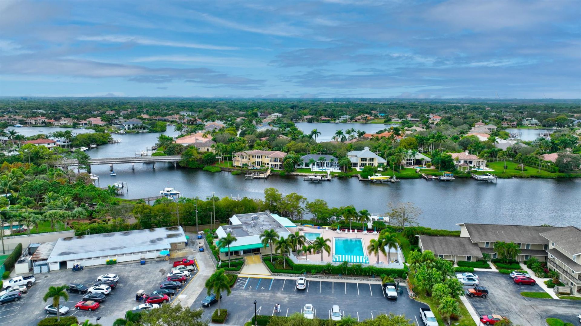 18350 SE Wood Haven Lane, Unit J, Jupiter, FL 33469 Photo
