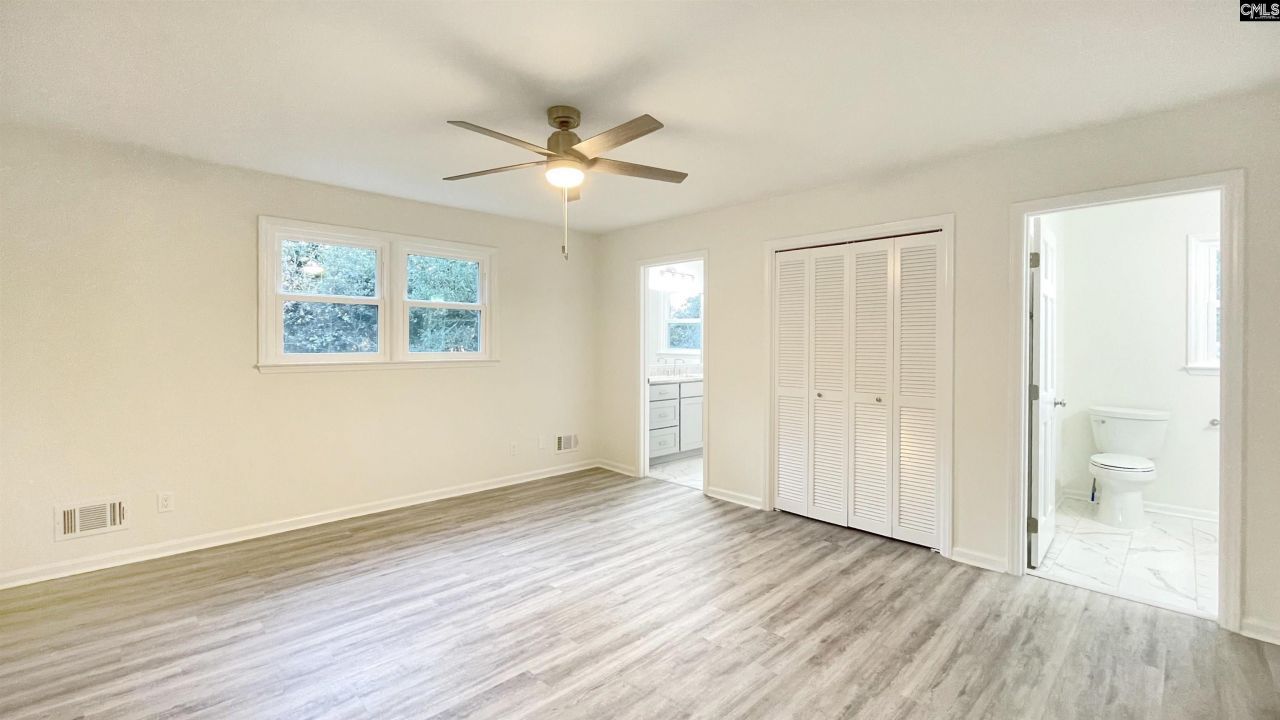 140 Park Shore Drive E Photo 17