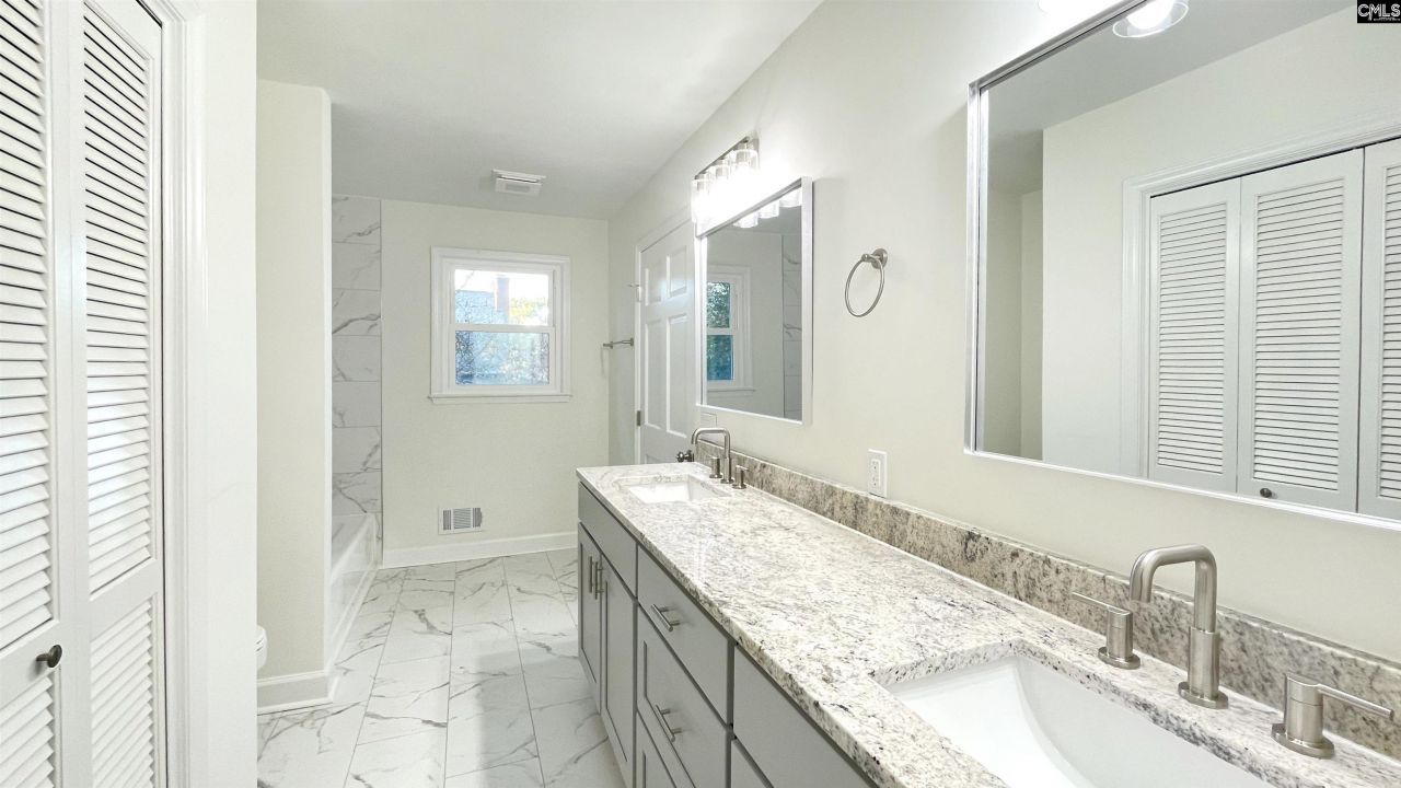 140 Park Shore Drive E Photo 26