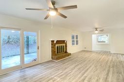 140 Park Shore Drive E photo 4