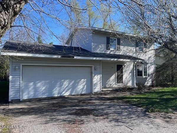 415 E Hubbard Street, Hamler, OH 43524