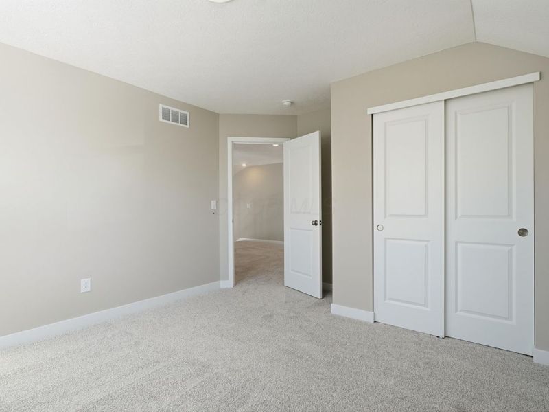 284 Olympic Loop, Commercial Point, OH 43116 Photo 28