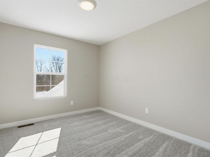 284 Olympic Loop, Commercial Point, OH 43116 Photo 31