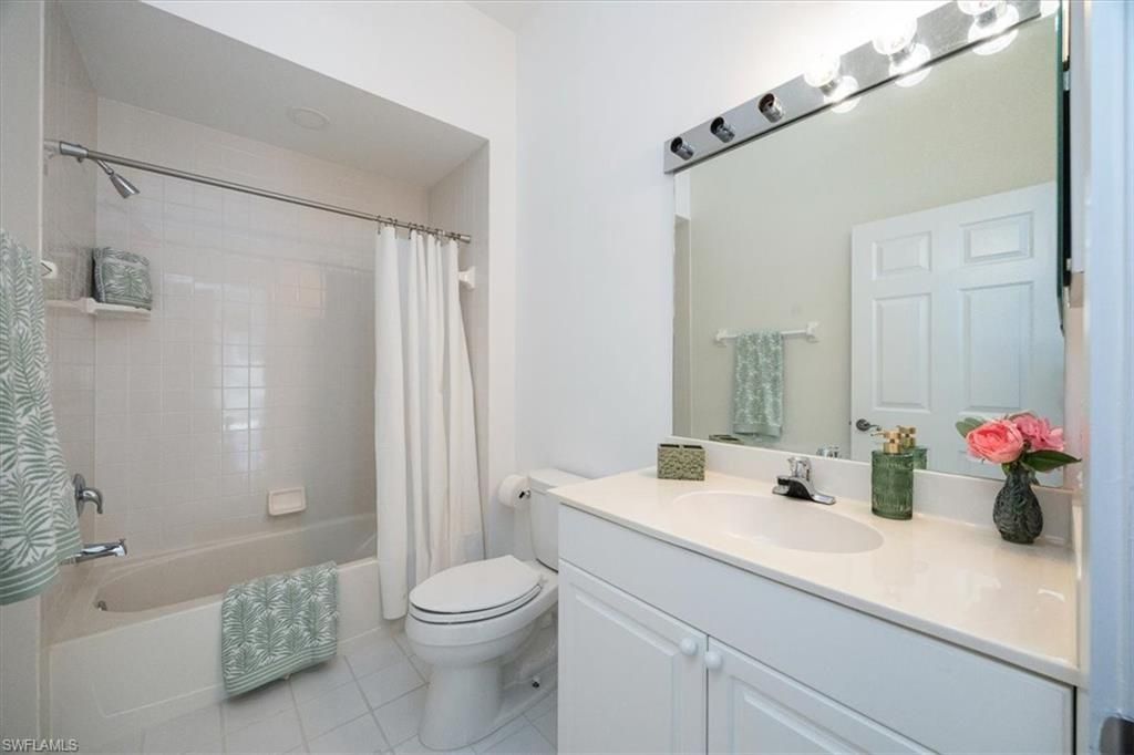 1144 Egrets Walk Cir, Unit 202, Naples, FL 34108 Photo
