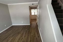 1059 Eastover Drive photo 4