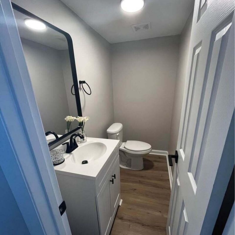 1059 Eastover Drive Photo 4