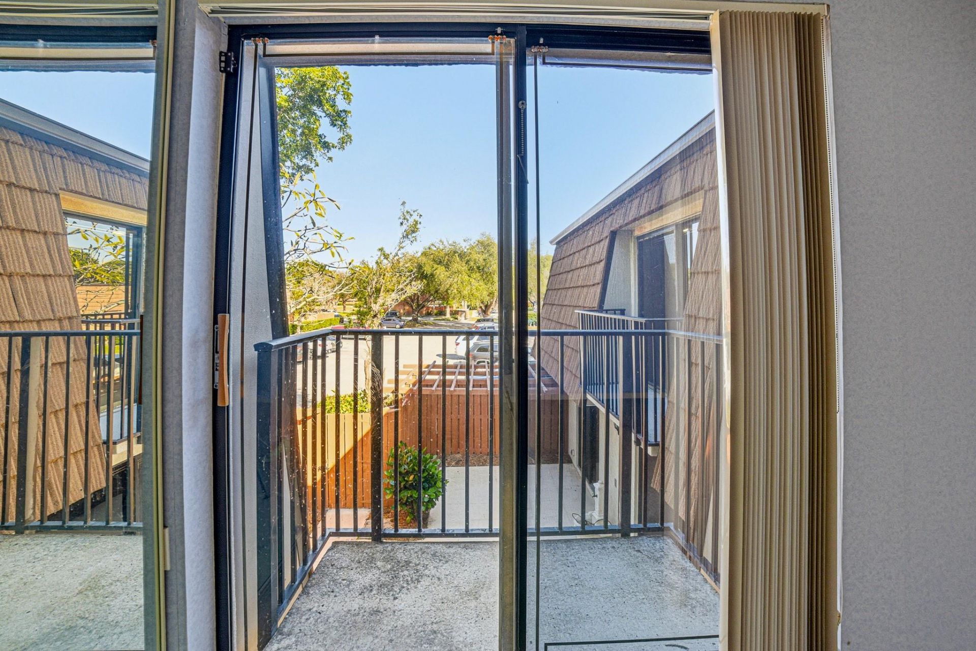 9101 SW 19th Place, Unit B, Davie, FL 33324 Photo