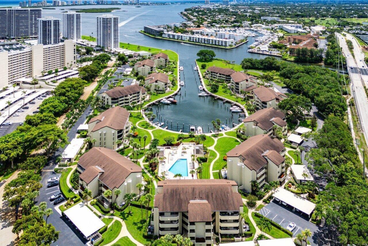 1109 Marine Way E L4r Way E, North Palm Beach, FL 33408 Photo