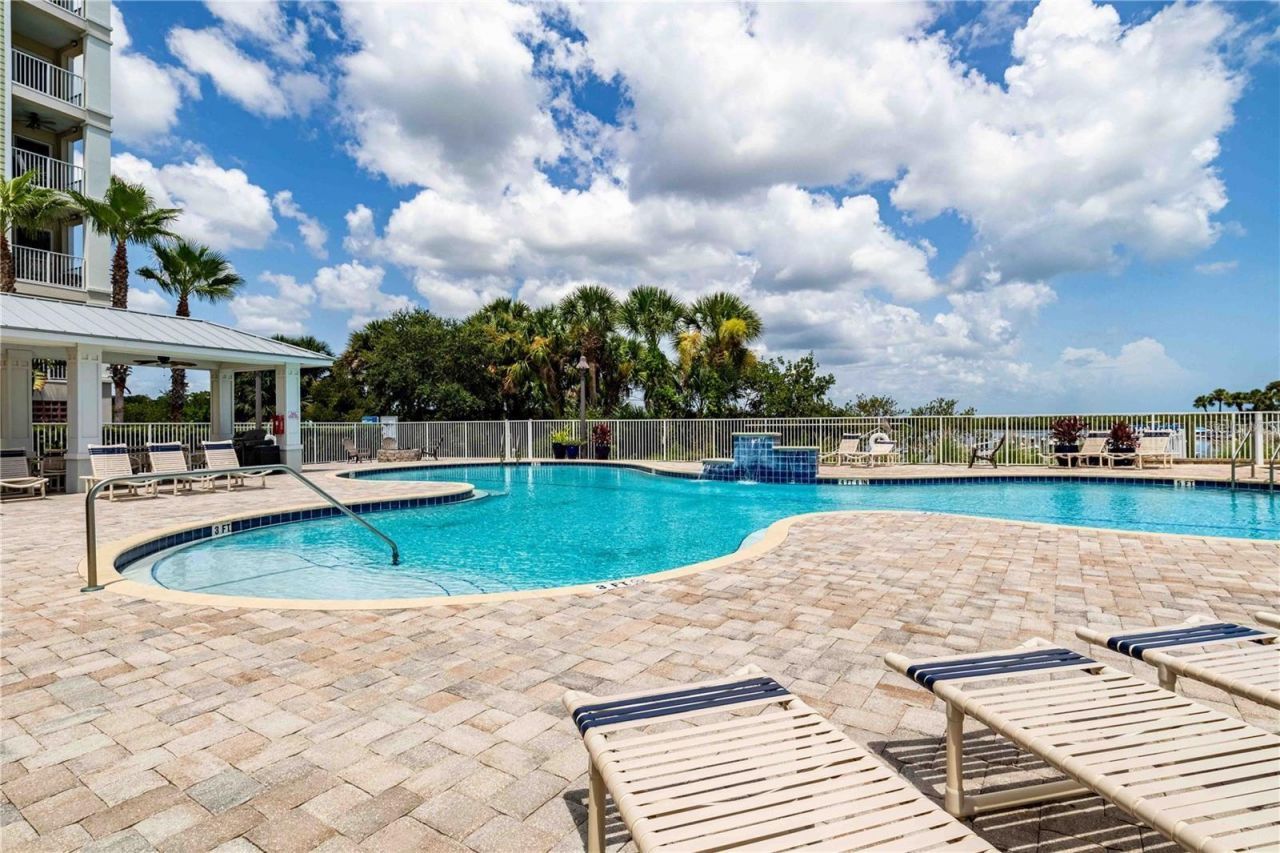 3 Riverwalk Drive, Unit 301, New Smyrna Beach, FL 32169 Photo