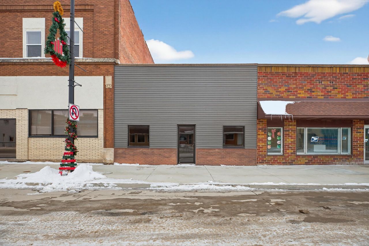 222 Main Street, Readlyn, IA 50668 Main Photo