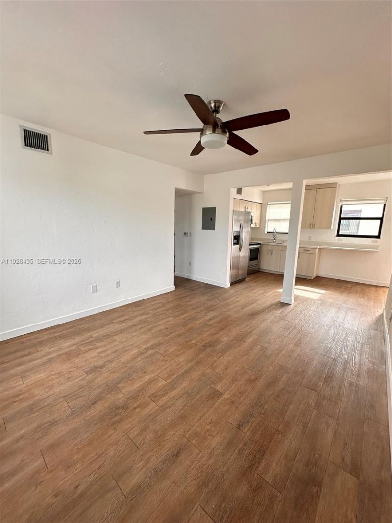 4204 SW 14 St, Unit 3, Miami, FL 33134 Photo