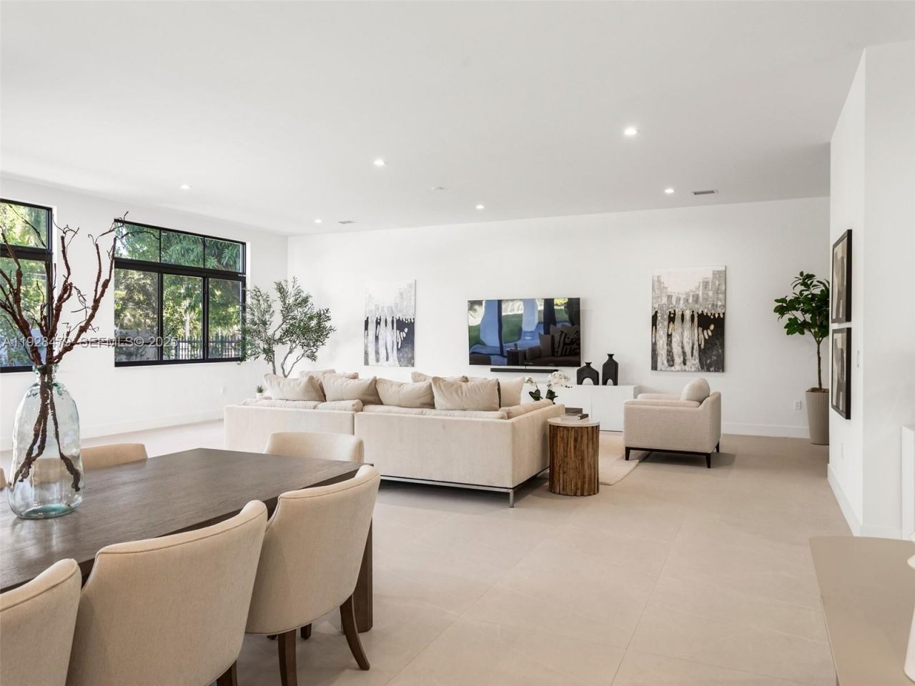 7285 SW 72nd Ter, Miami, FL 33143 Photo