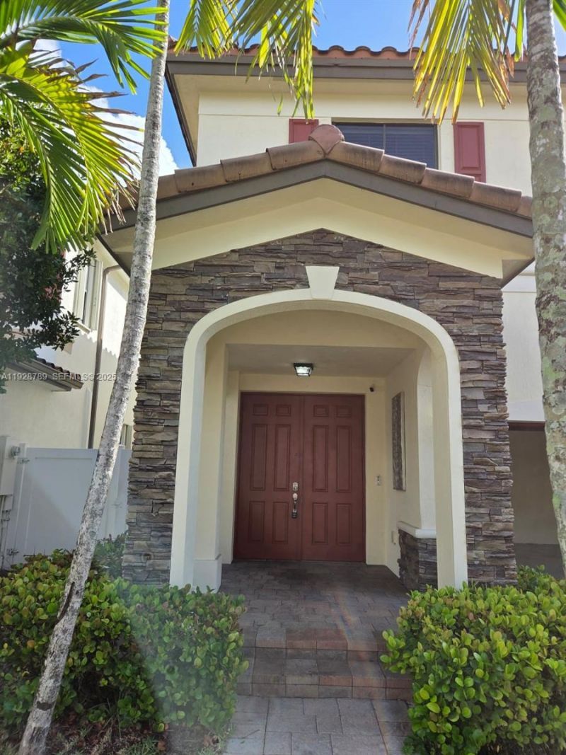 8841 W 34th Ct, Hialeah, FL 33018 Photo