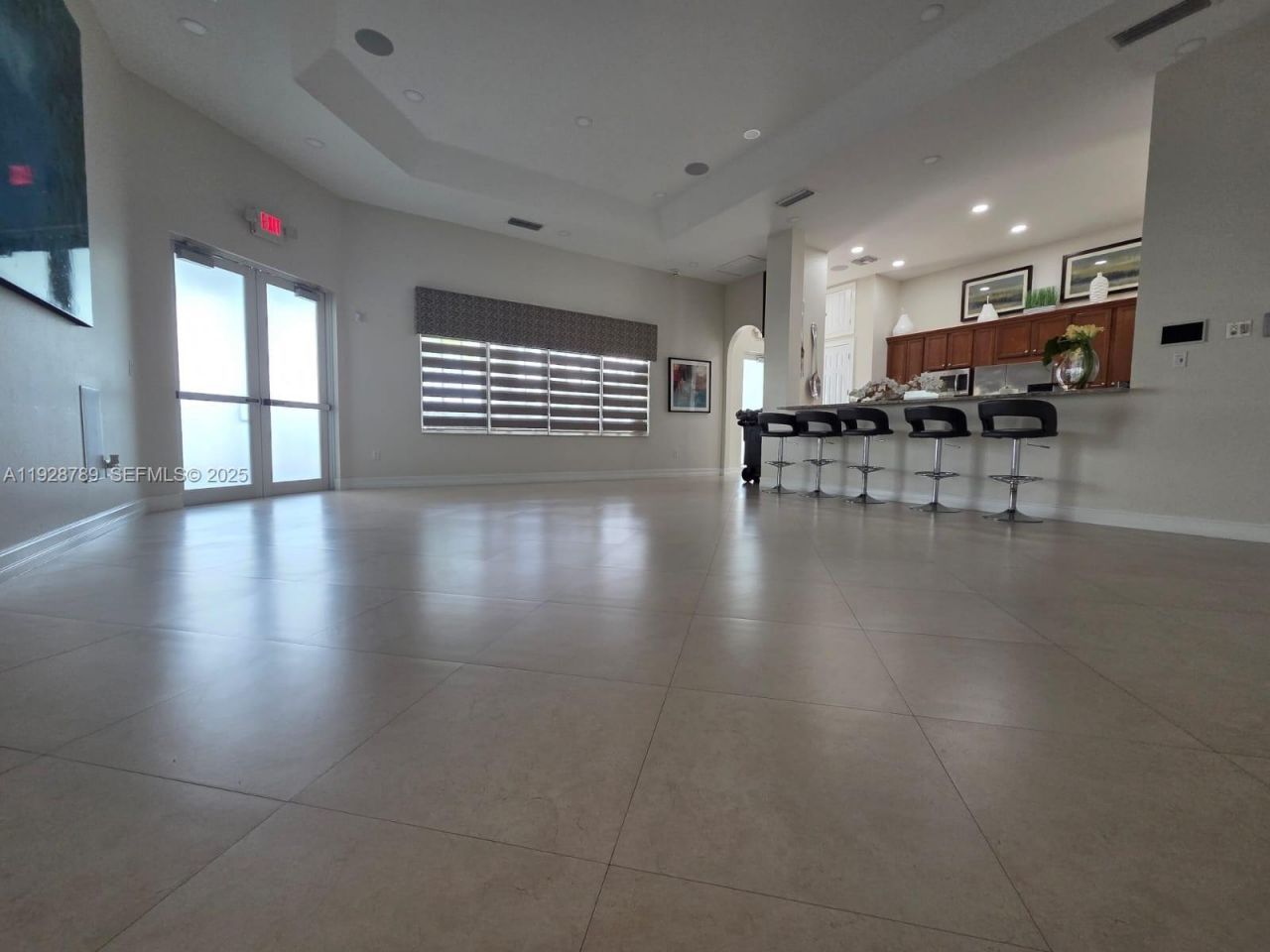 8841 W 34th Ct, Hialeah, FL 33018 Photo