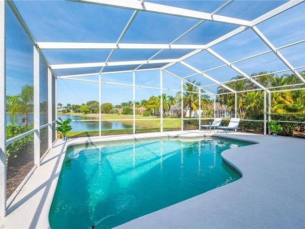 1526 Vintage LN, NAPLES, FL 34104