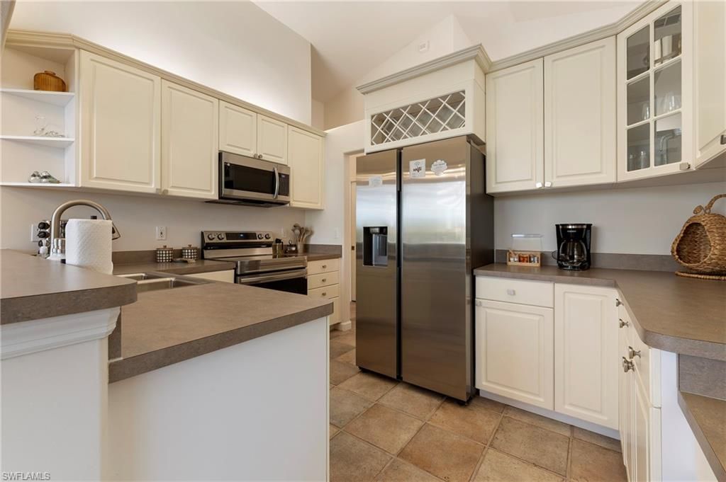 1526 Vintage Ln, Naples, FL 34104 Photo
