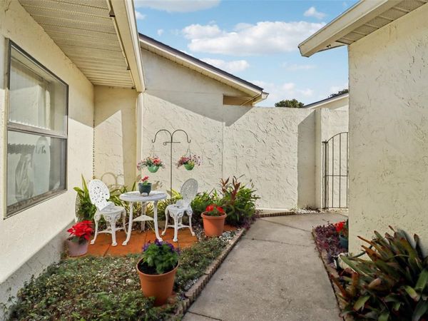 2225 CYPRESS COURT, Unit 2C, TAVARES, FL 32778