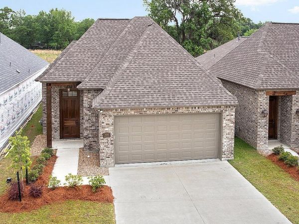 41050 Galvez Trails Blvd, Prairieville, LA 70769