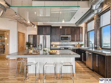 902 Dodge Street, Unit 501, Omaha, NE 68102