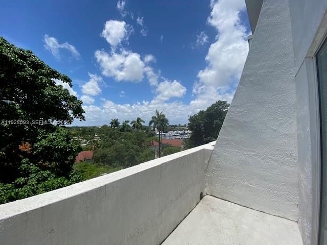 1861 NW S River Dr, Unit 702, Miami, FL 33125 Photo