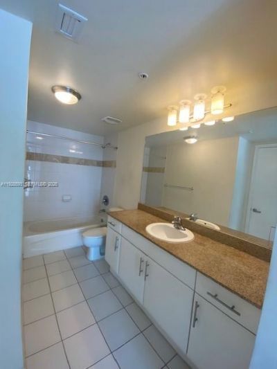 1861 NW S River Dr, Unit 702, Miami, FL 33125 Photo