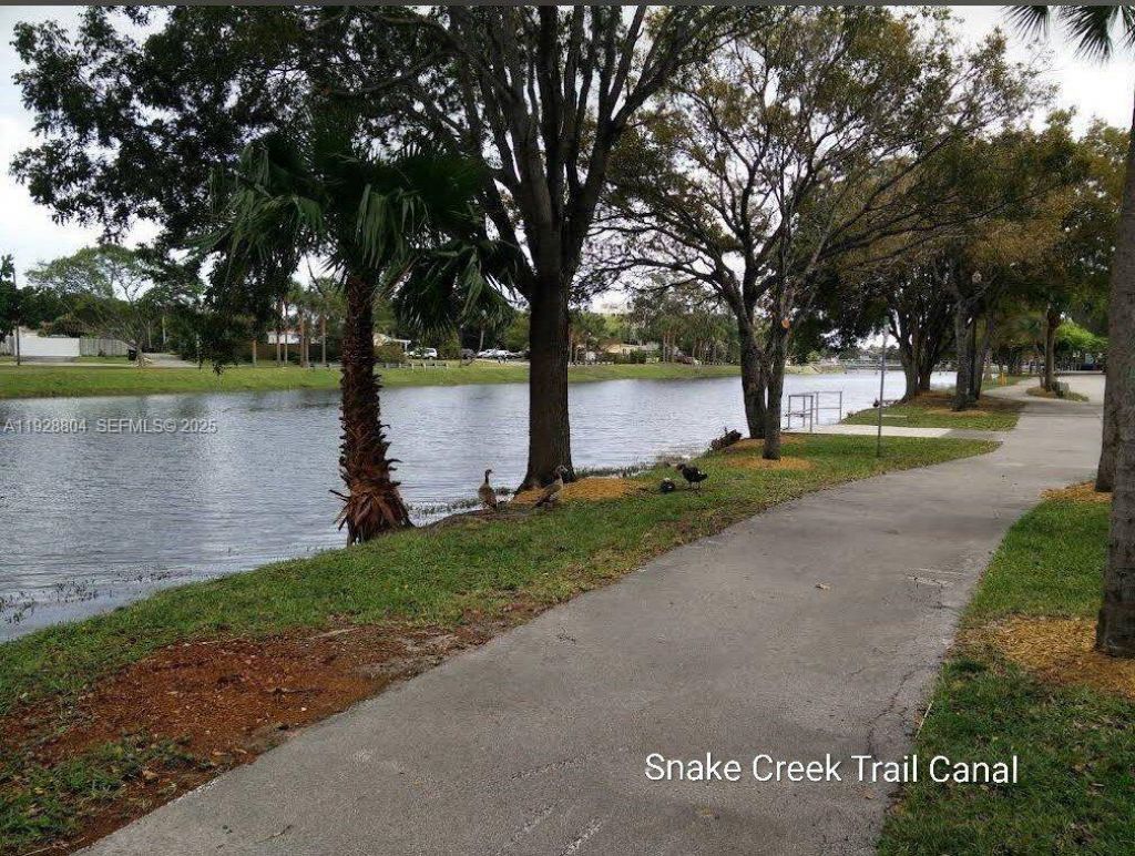 1200 NE Miami Gardens Dr, Unit 708W, Miami, FL 33179 Photo