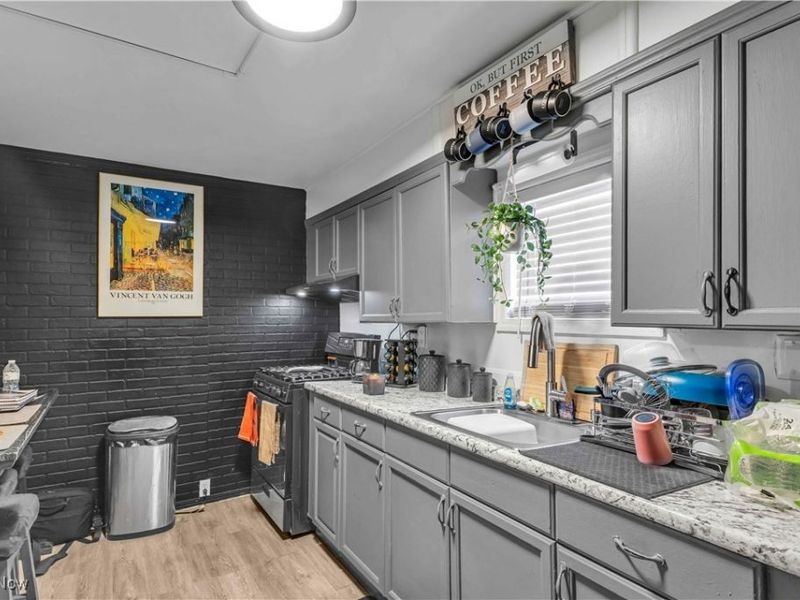 6016 Madison Avenue, Cleveland, OH 44102 Photo 15