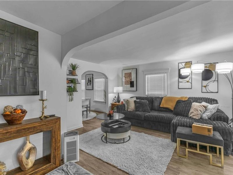 6016 Madison Avenue, Cleveland, OH 44102 Photo 2