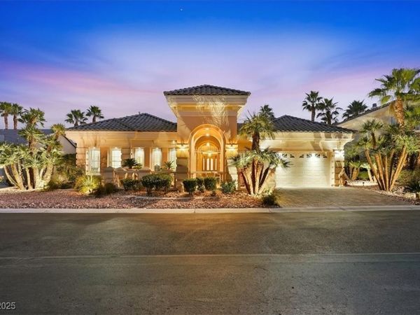 277 Dark Forest Avenue , Las Vegas, NV 89123