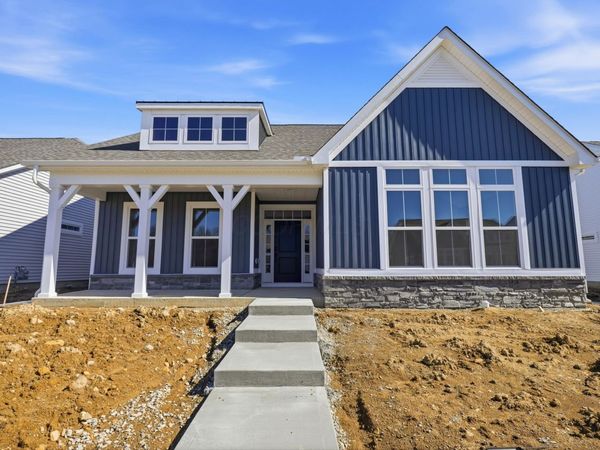 4541 Corsican Loop E, Hilliard, OH 43026