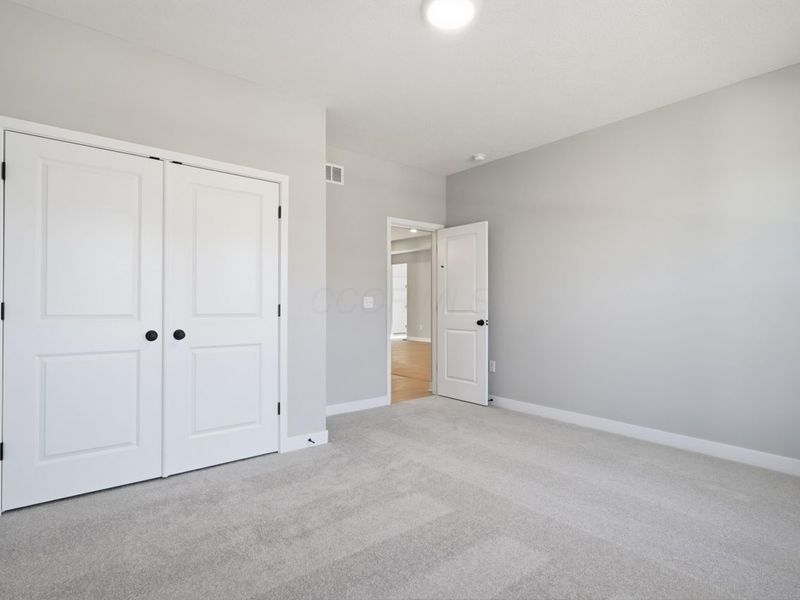 4541 Corsican Loop E, Hilliard, OH 43026 Photo 8