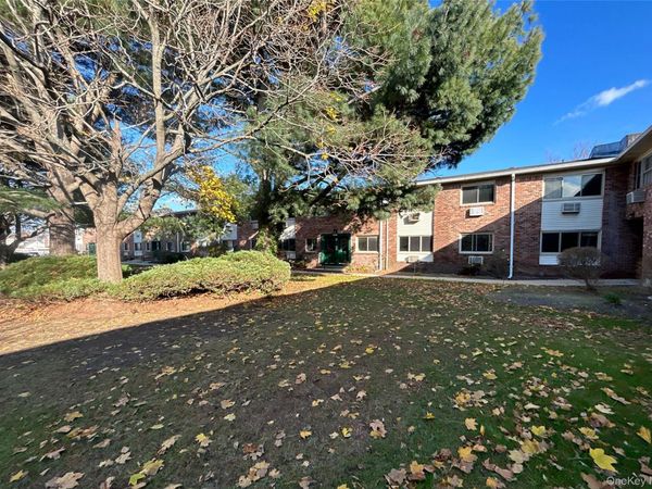 2453 Union Boulevard, Unit 27A, Islip, NY 11751