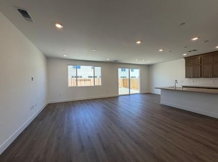 4869 Aucutt Way, Sacramento, CA 95835 Photo