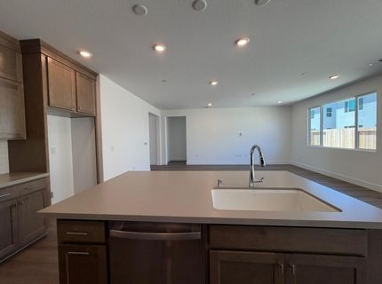 4869 Aucutt Way, Sacramento, CA 95835 Photo