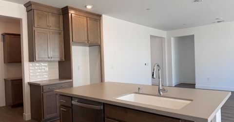 4869 Aucutt Way, Sacramento, CA 95835 Photo