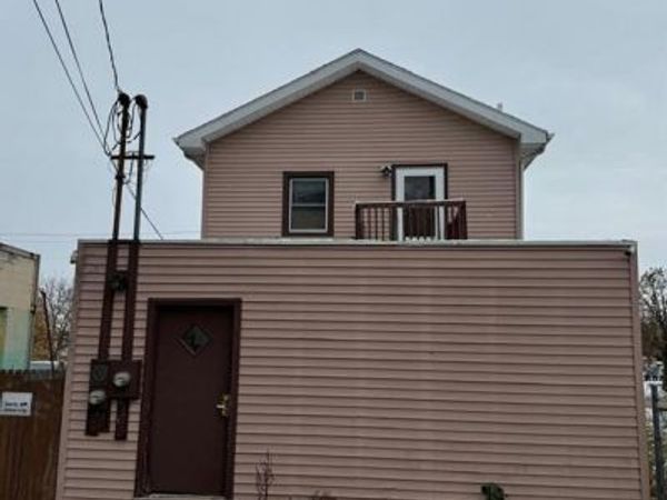 710 S Martin Luther King Jr Drive, Jackson, MI 49203