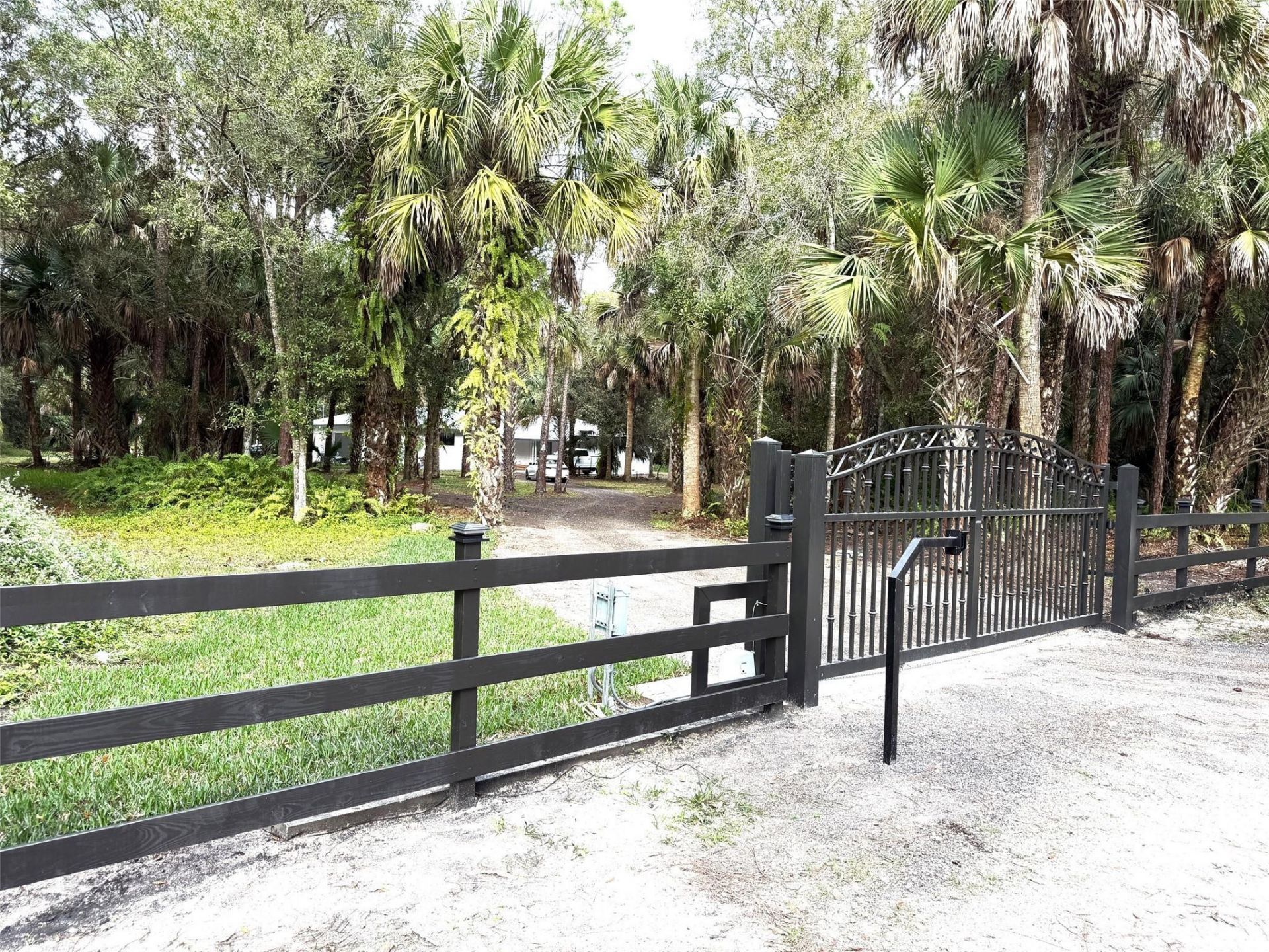 5225 SW Ludlum Street, Palm City, FL 34990 Photo