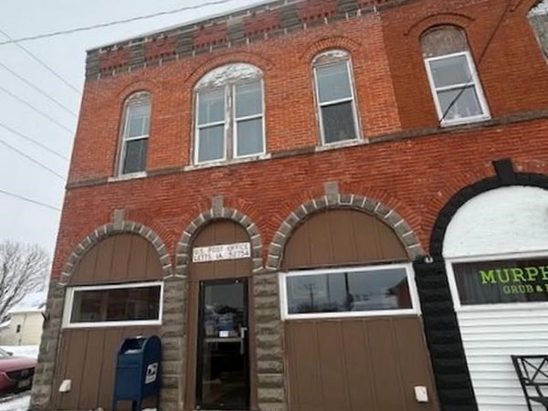 105 S Cherry St, Letts, IA 52754
