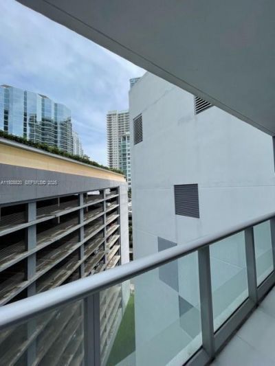 1300 Brickell Bay Dr, Unit 1100, Miami, FL 33131 Photo