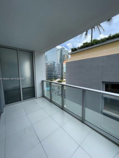 1300 Brickell Bay Dr, Unit 1100, Miami, FL 33131 Photo